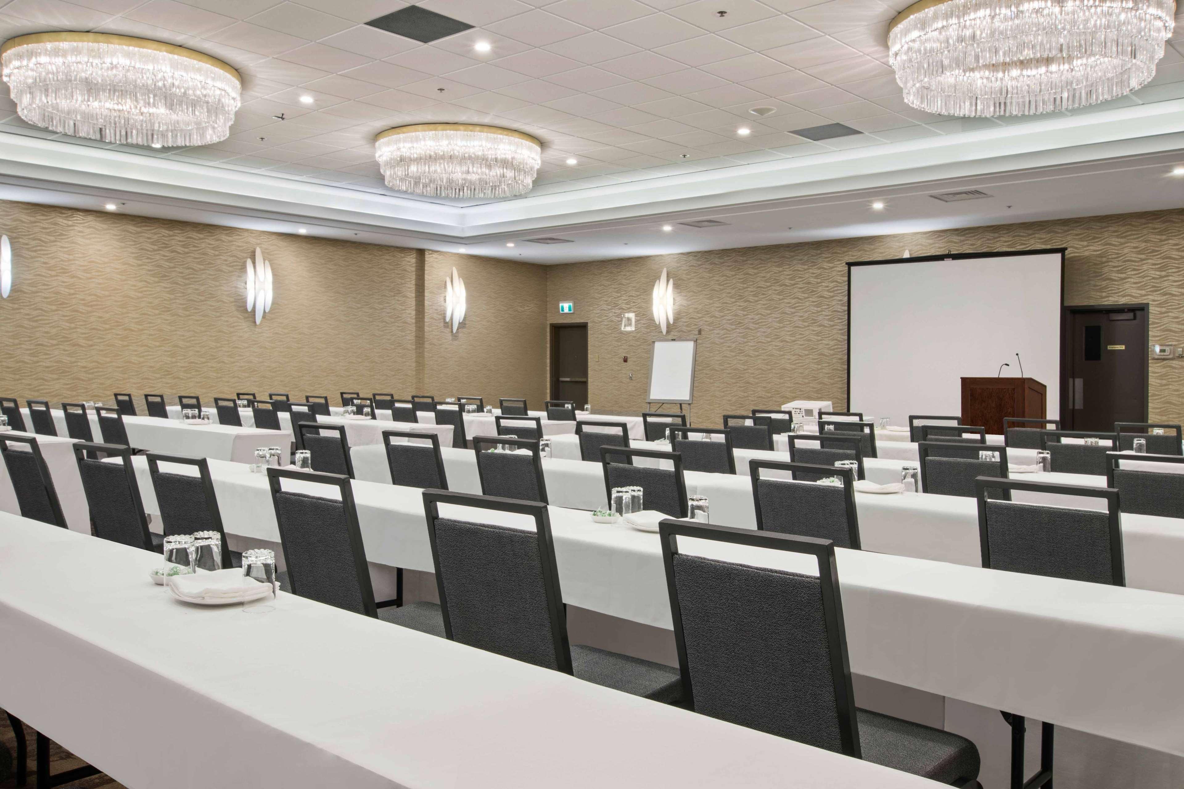 Western Premier Plaza & Conference Centre