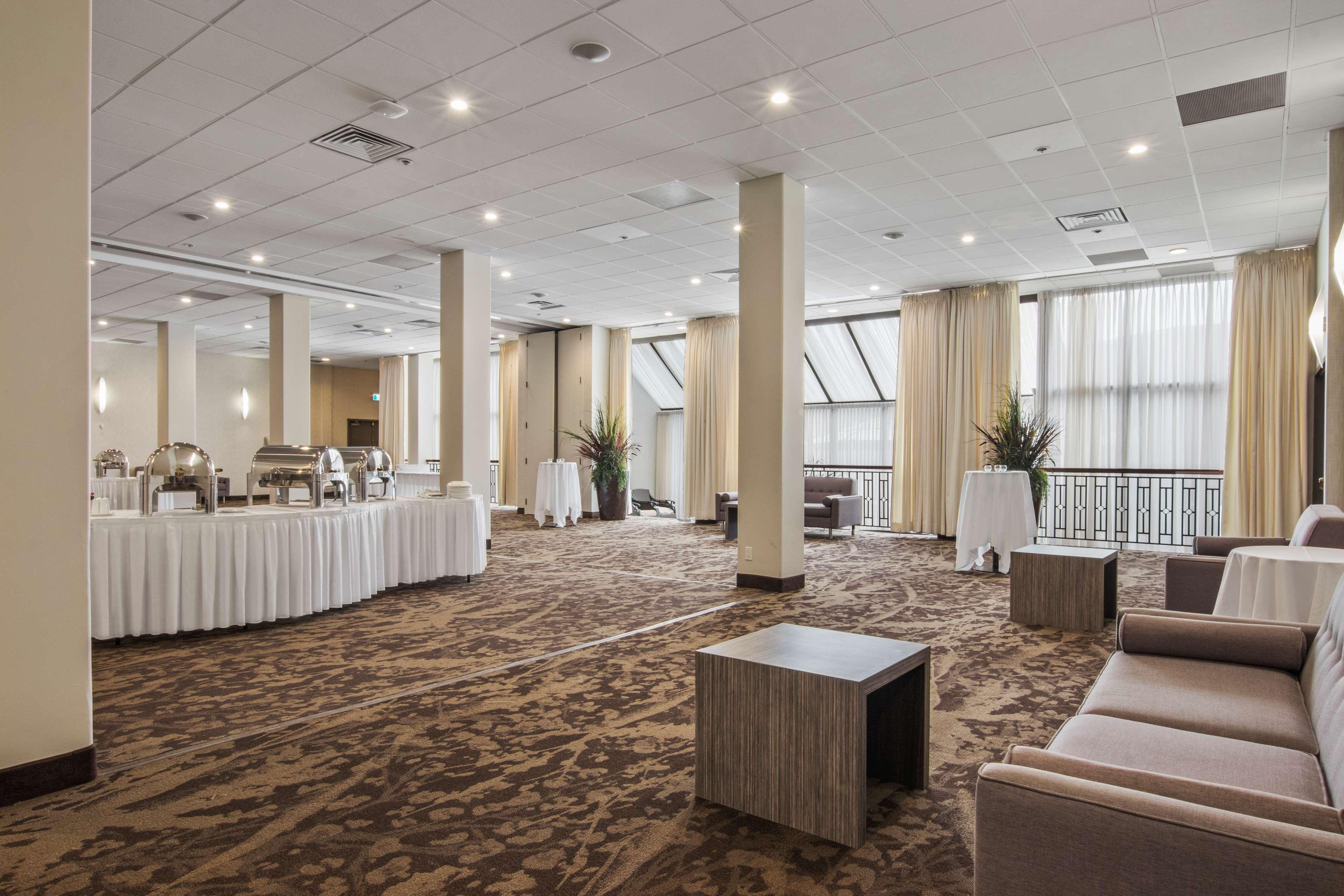 Western Premier Plaza & Conference Centre Calgary
