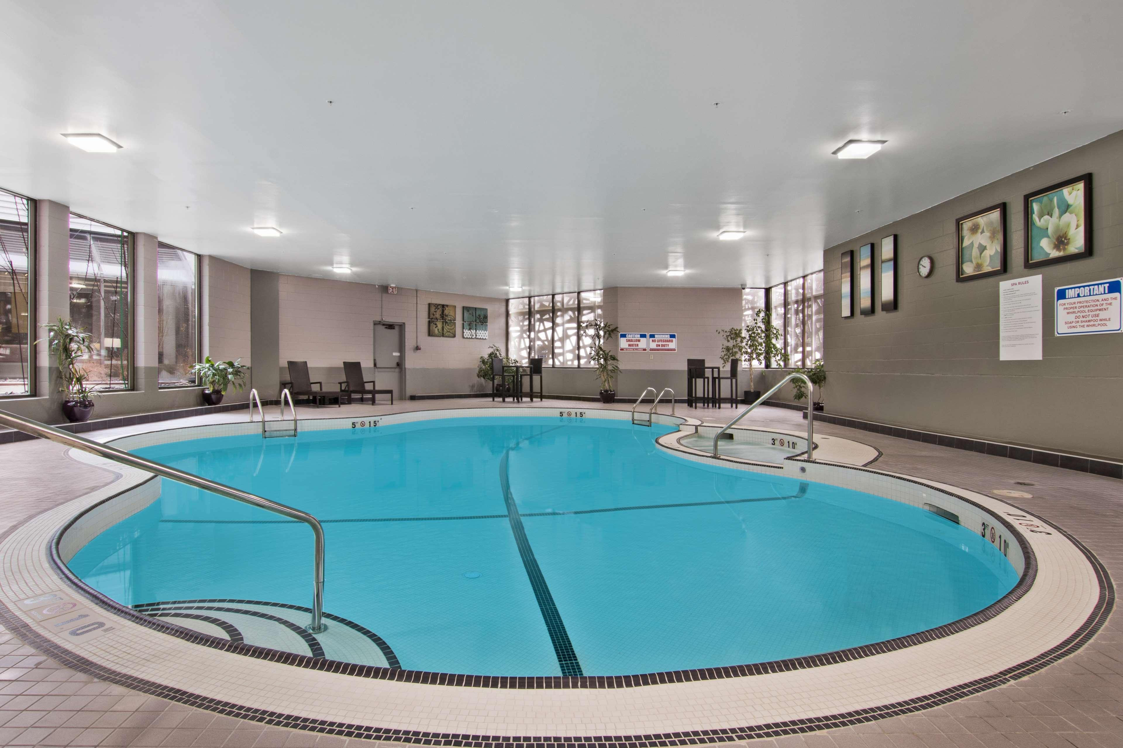 Western Premier Plaza & Conference Centre Hotel