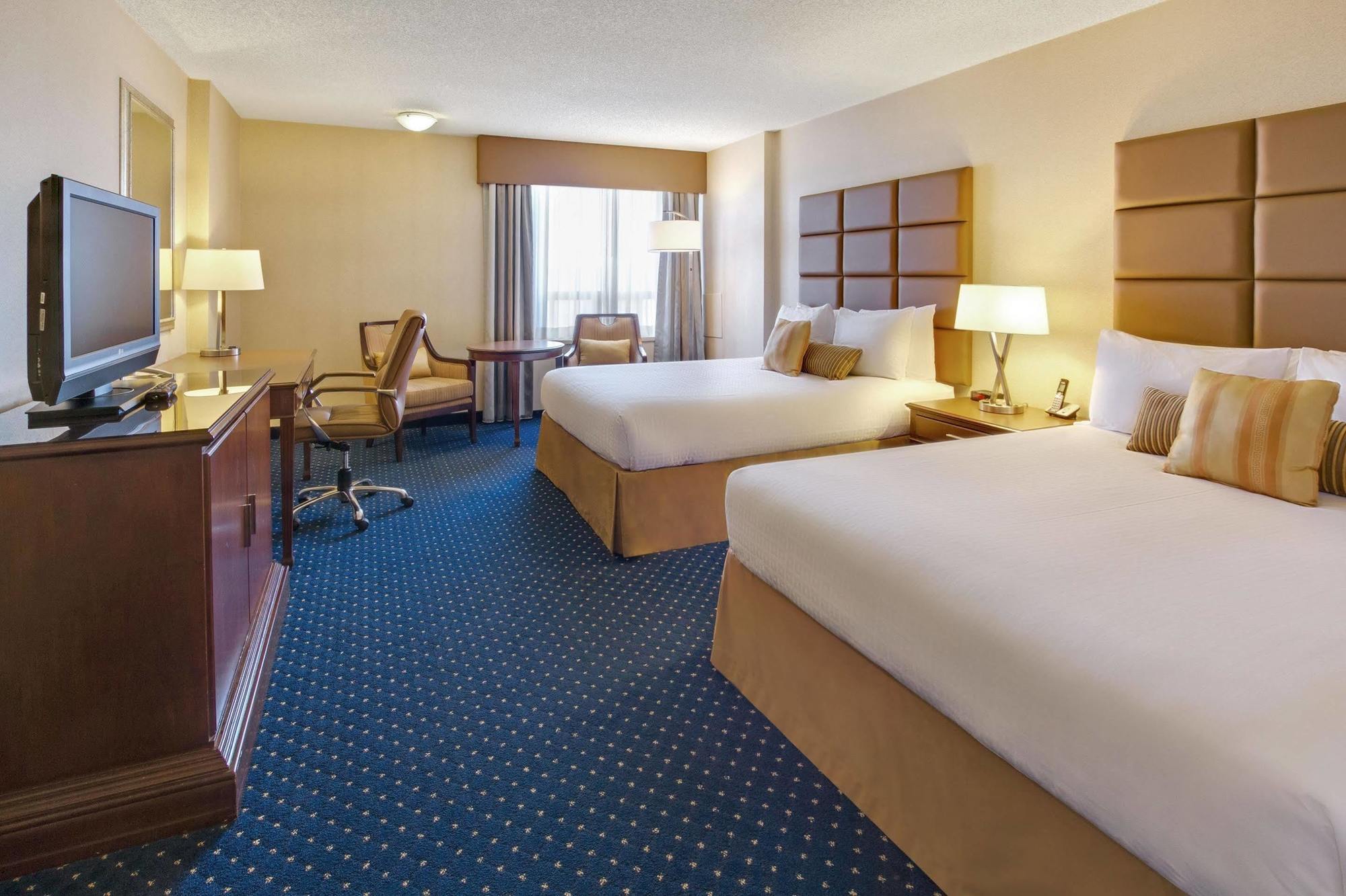 Western Premier Plaza & Conference Centre Hotel 4*